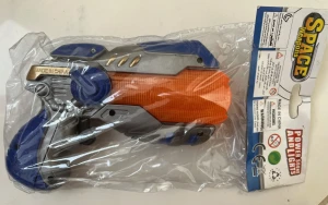 Игрушка Музыкальный Пистолет свет, звук  16х11 см в пакете