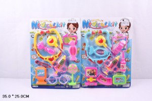 Игрушечный Набор  "Доктор" на блистере 35х25 см