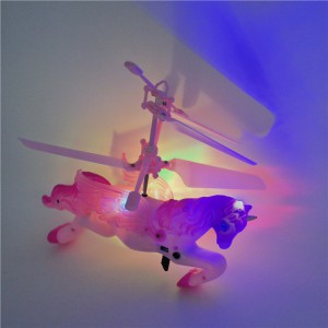 Игрушка Лошадка летающая, аккумулятор, в коробке 24х16х6 см