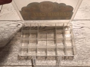 Кейс пластмассовый 20х17х3,5 см под хранение детских игрушек (бижутерия, плетение)