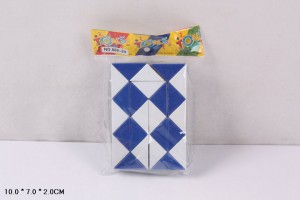 Игрушка Головоломка Змейка в пакете 10х7х2 см